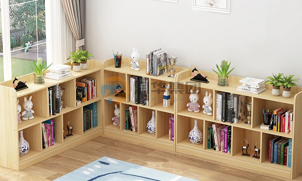 实木幼儿储物柜